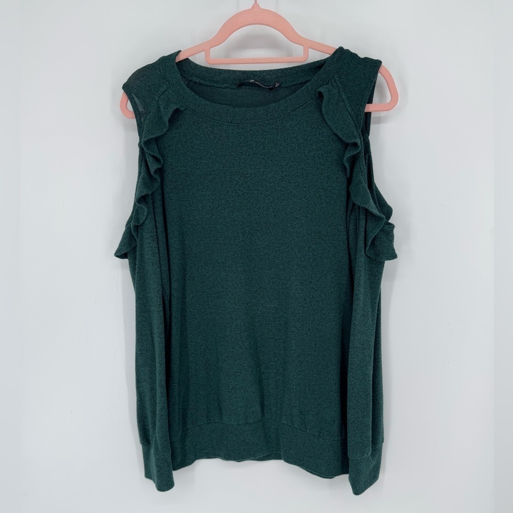 Seven7 Women's Dark Green Ruffle Longsleeve Shoulder Cutout Knit Size Medium
